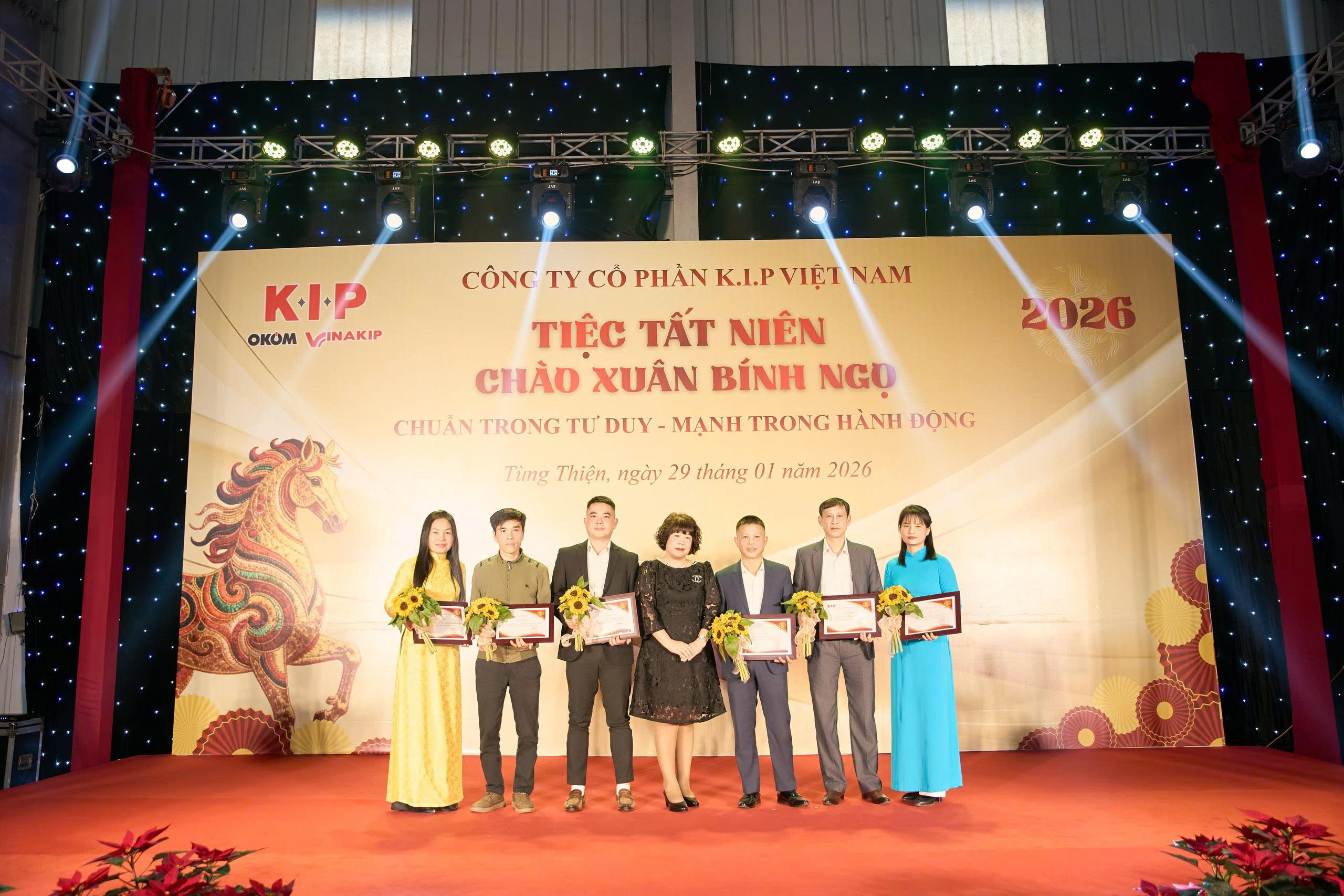 Tiệc tất niên 2025 – Đêm sum vầy ấm áp của Đại gia đình K.I.P Việt Nam